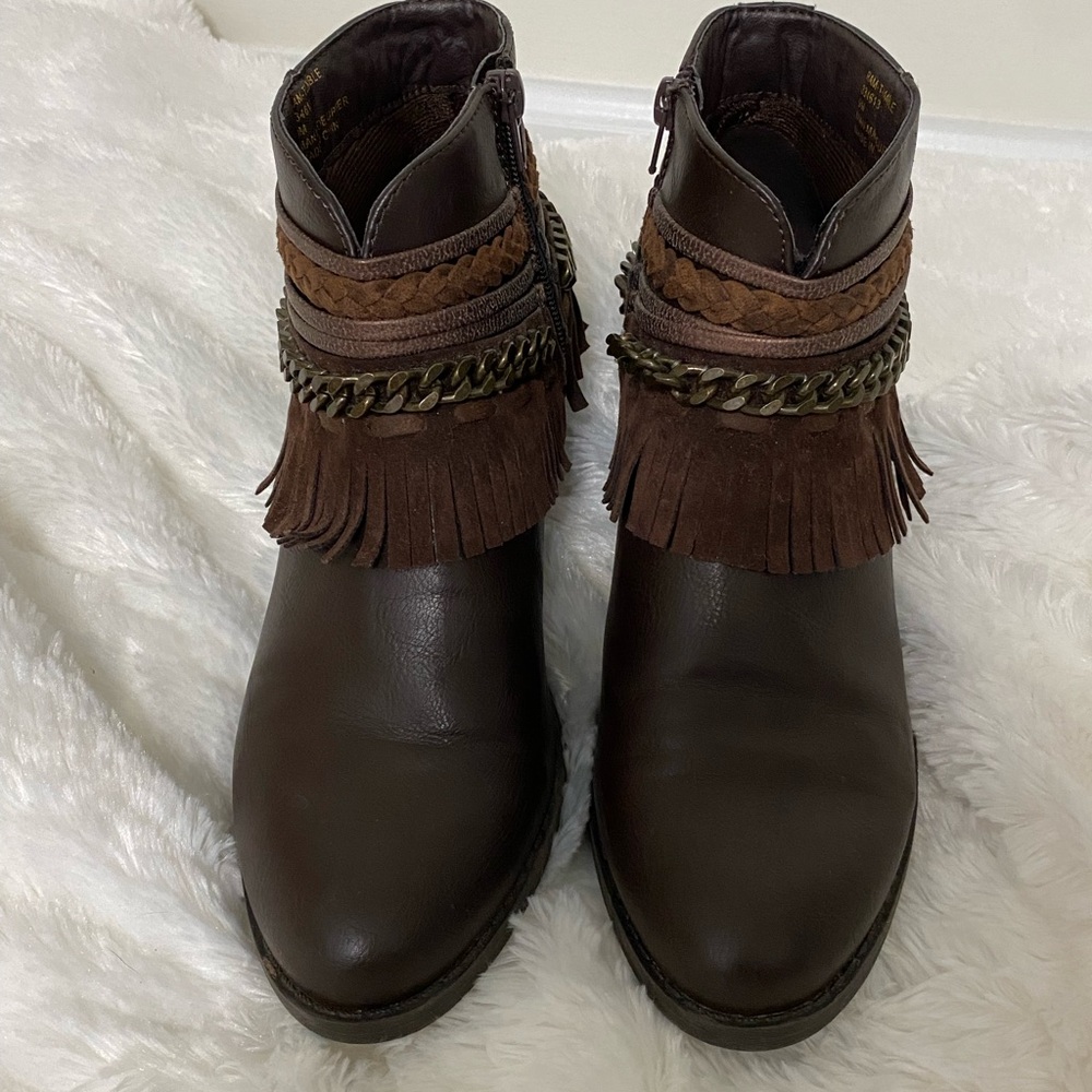 Cute Rampage  Booties - Picture 3 of 7